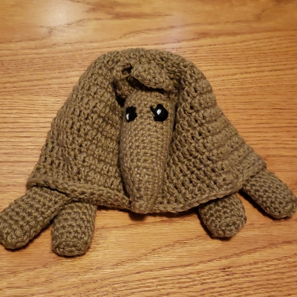 Accessories - Armadillo knit beanie